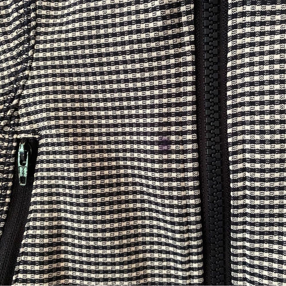 Lululemon Forme Jacket - Picture 7 of 8